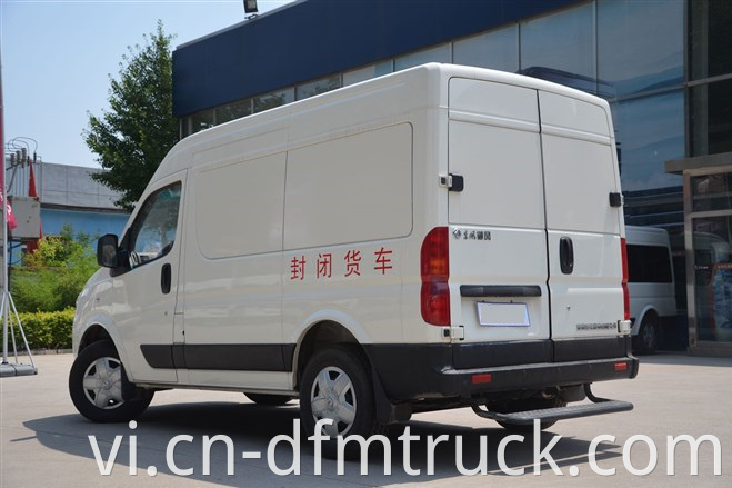 Dongfeng cargo van (1)